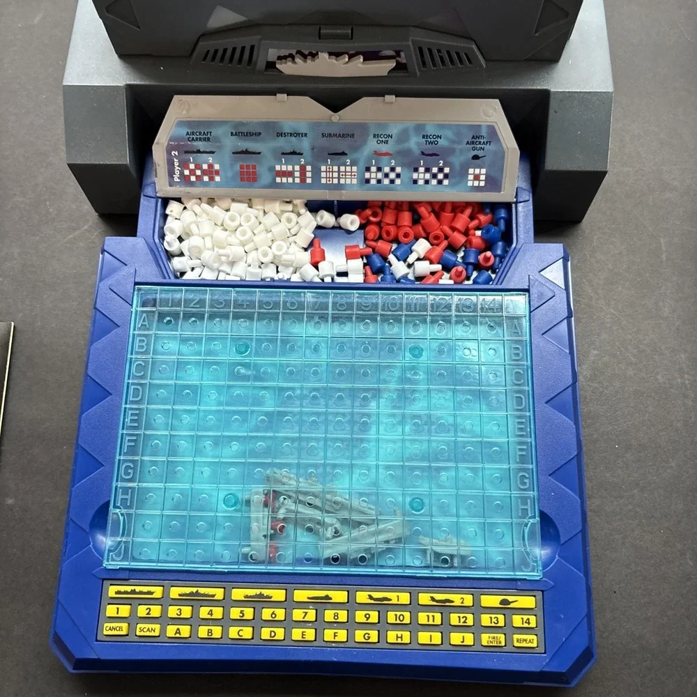 2000 Electronic Battleship Advanced Mission Game Milton Bradley Tested Working
